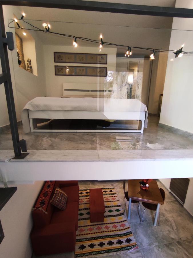 Castle Comfort Loft Naples